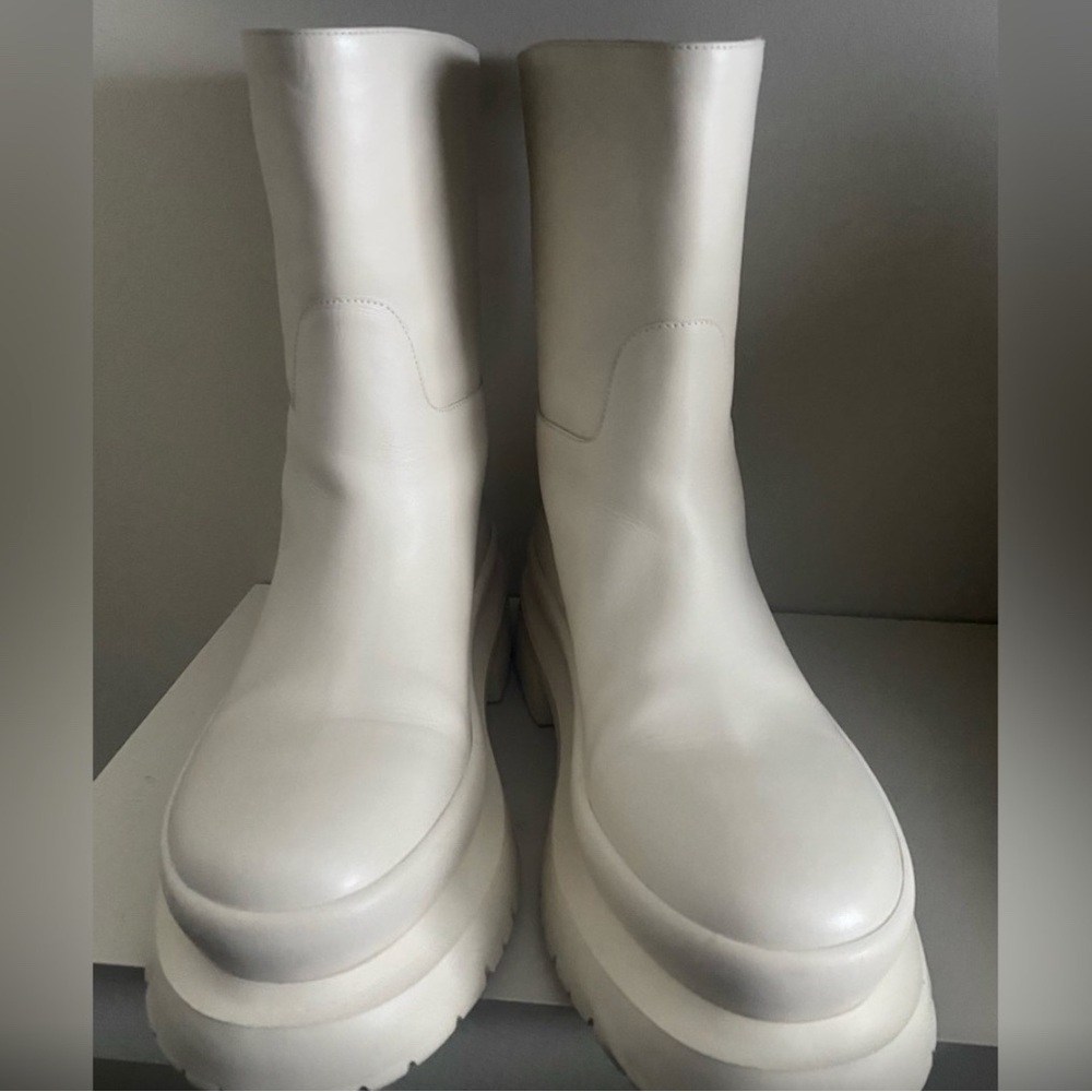 Women's White Boots